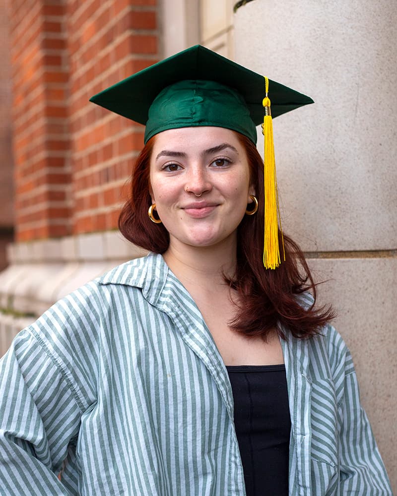 Analicia R. - Duck Store Team Member Graduate